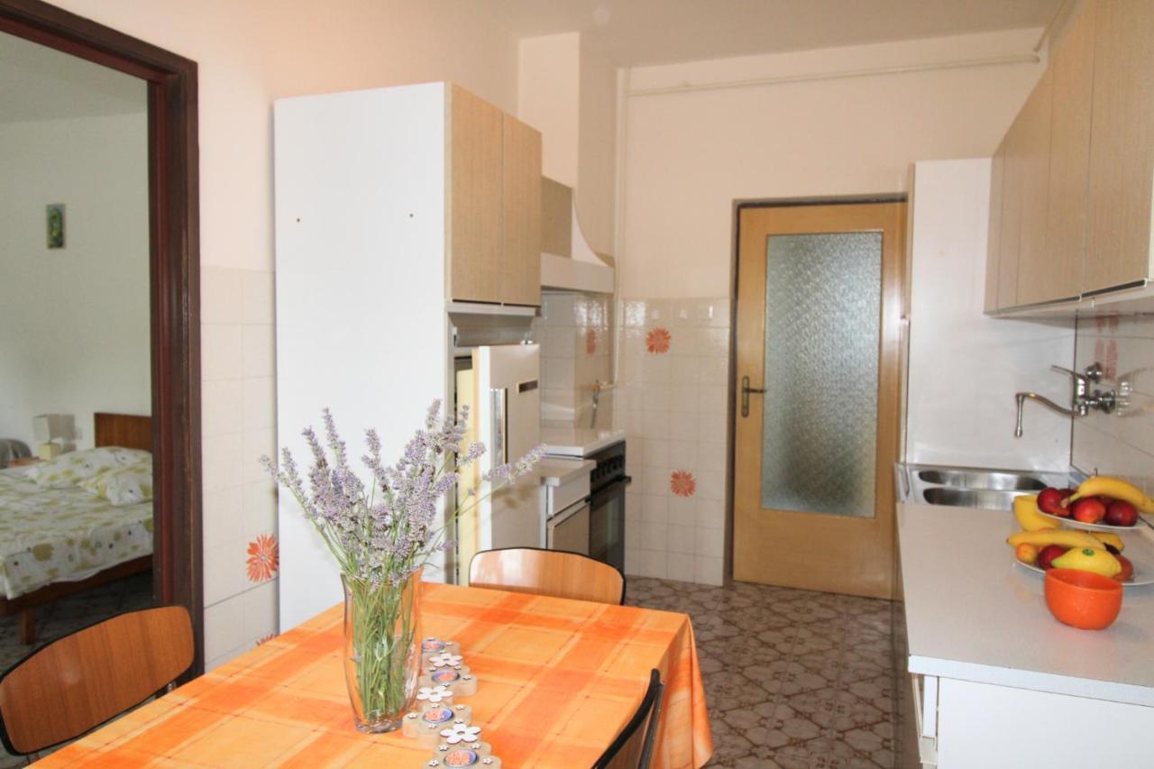 Apartment Valentina ลิทซ์ยัน ภายนอก รูปภาพ